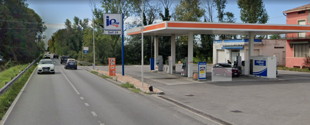 IPERPETROLI BAGNOLOMELLA